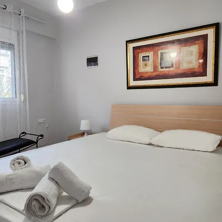 Breeze Apartments- * Nea Plagia
