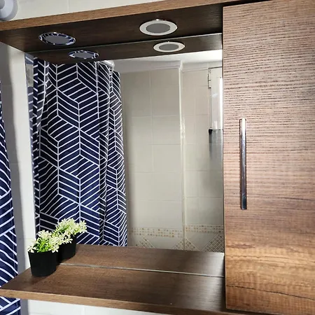 Breeze Apartments- Сasa de vacaciones